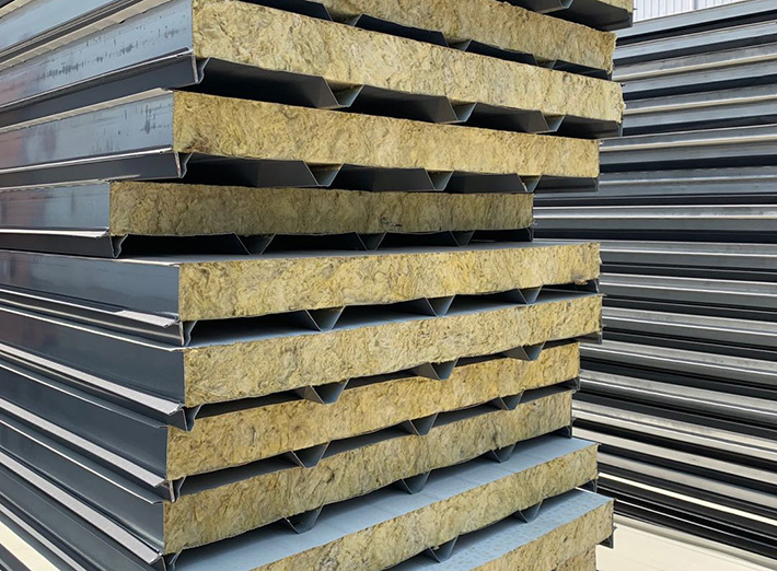 彩鋼巖棉防火夾芯板.jpg 彩鋼巖棉防火夾芯板.jpg